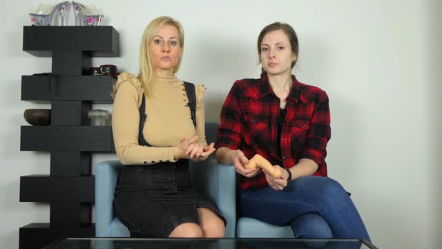 videó: Verča és Lucka bemutatják a szilikon STP csomagolót, Mr. Vilik (12,8 cm)